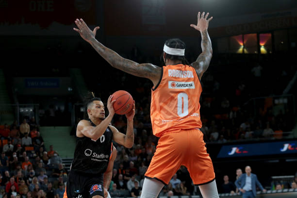 包括分段小 包括分段小