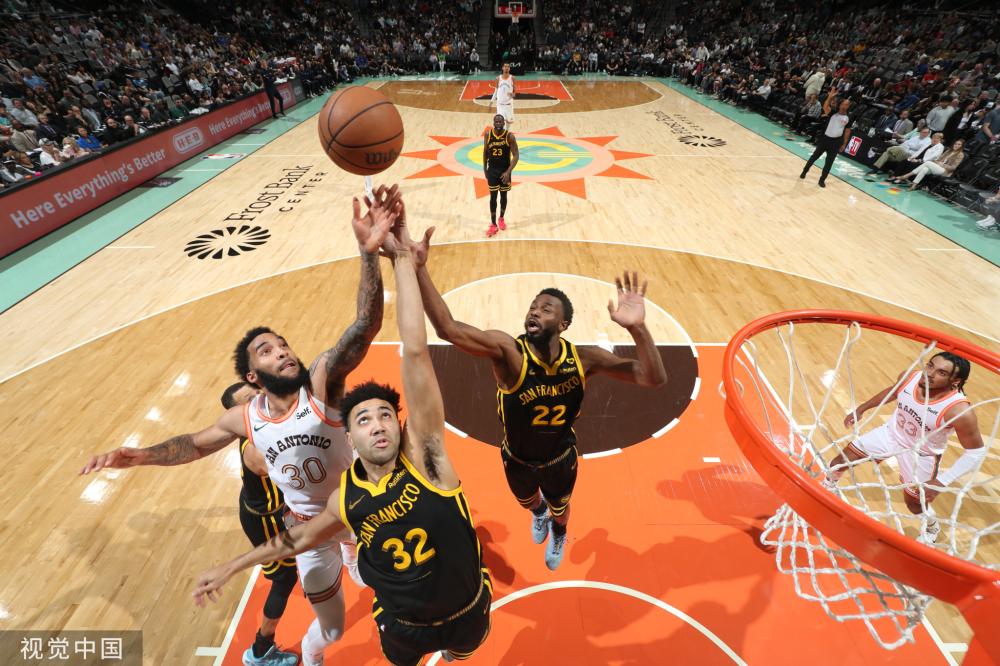 而幕后的一 而幕后的一